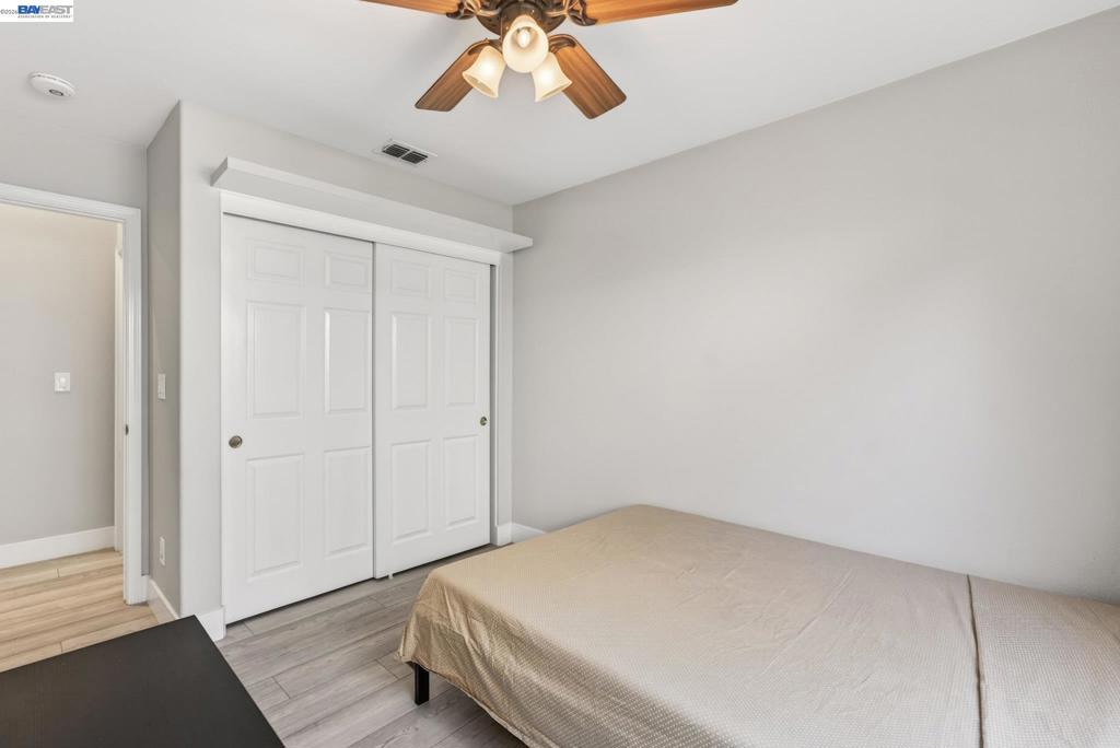 250 Fox Meadow Ct Property Photo 14