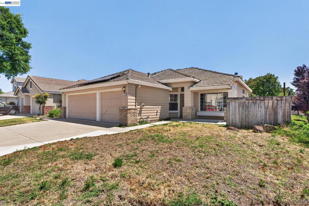 250 Fox Meadow Ct Property Photo 31