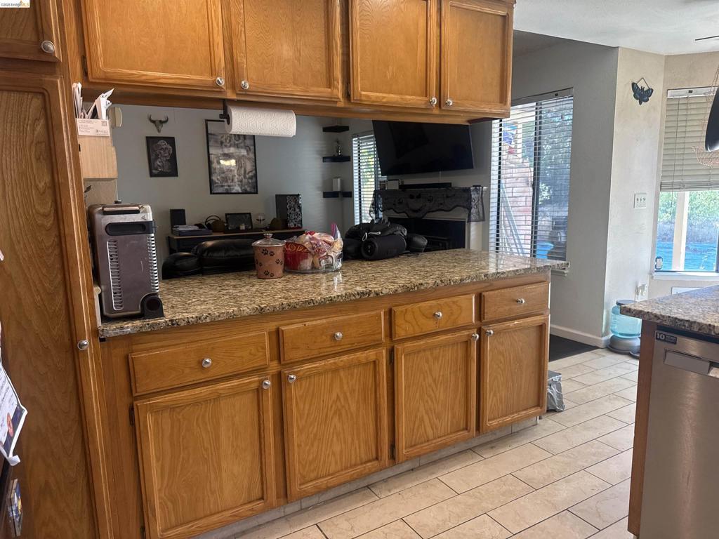 2838 Bellflower Drive Property Photo 8