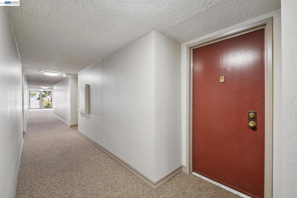 1327 Webster St B106 Property Photo 2