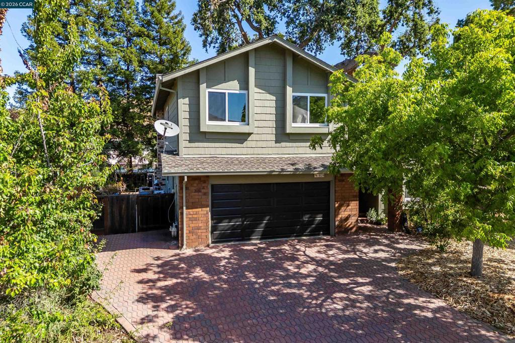 1829 Yolanda Cir Property Photo 1