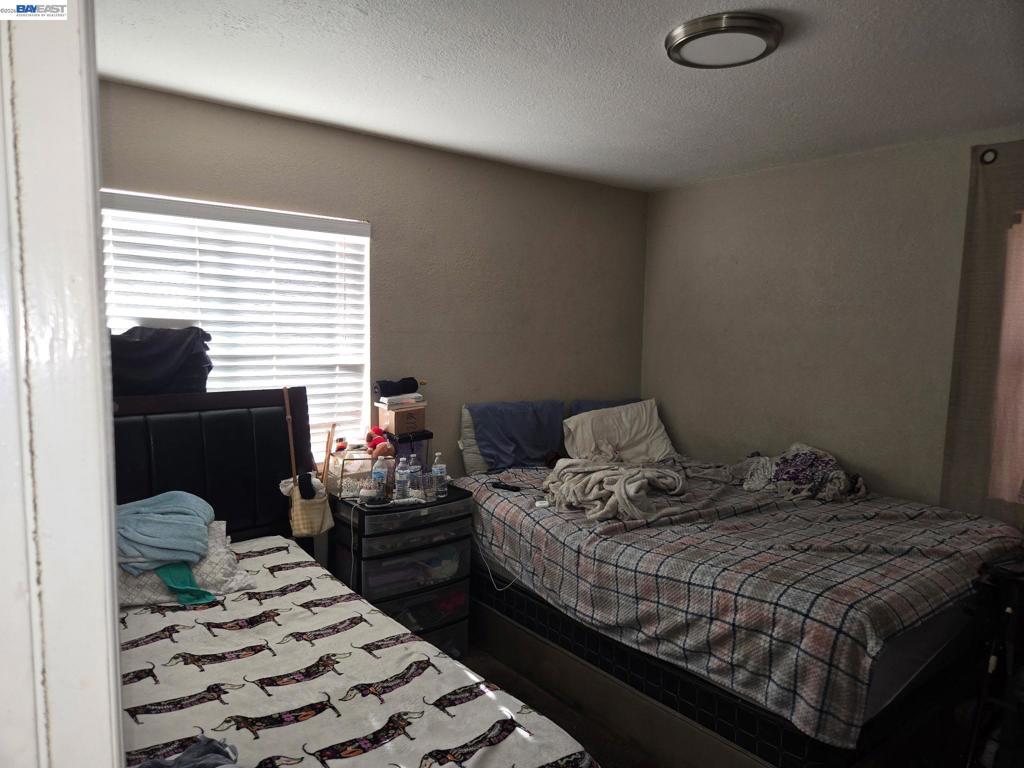 1409 Pennsylvania Property Photo 3