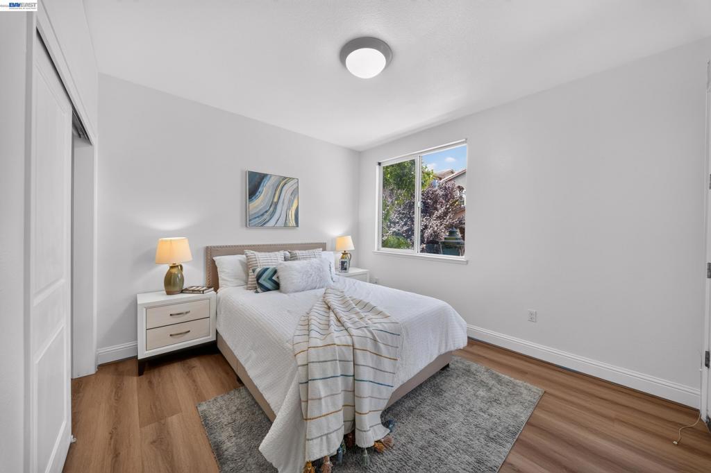 1656 Lee Way Property Photo 19