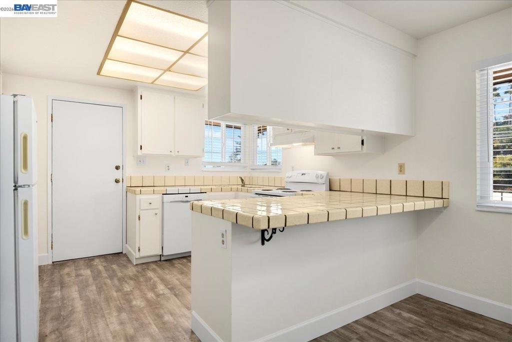 21585 Montgomery St Property Photo 8