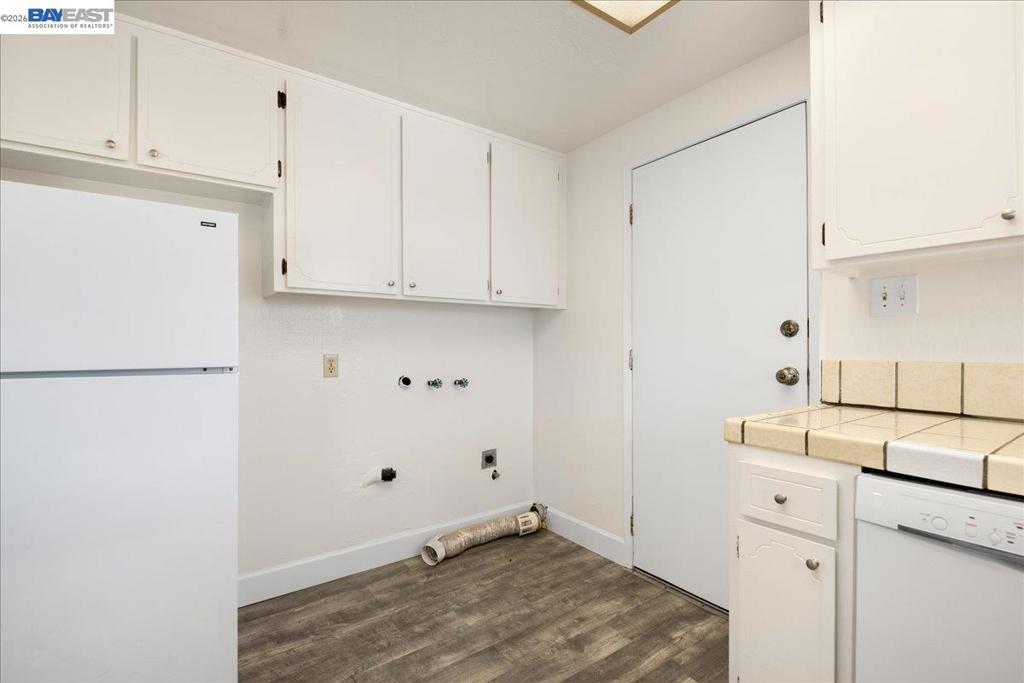 21585 Montgomery St Property Photo 11