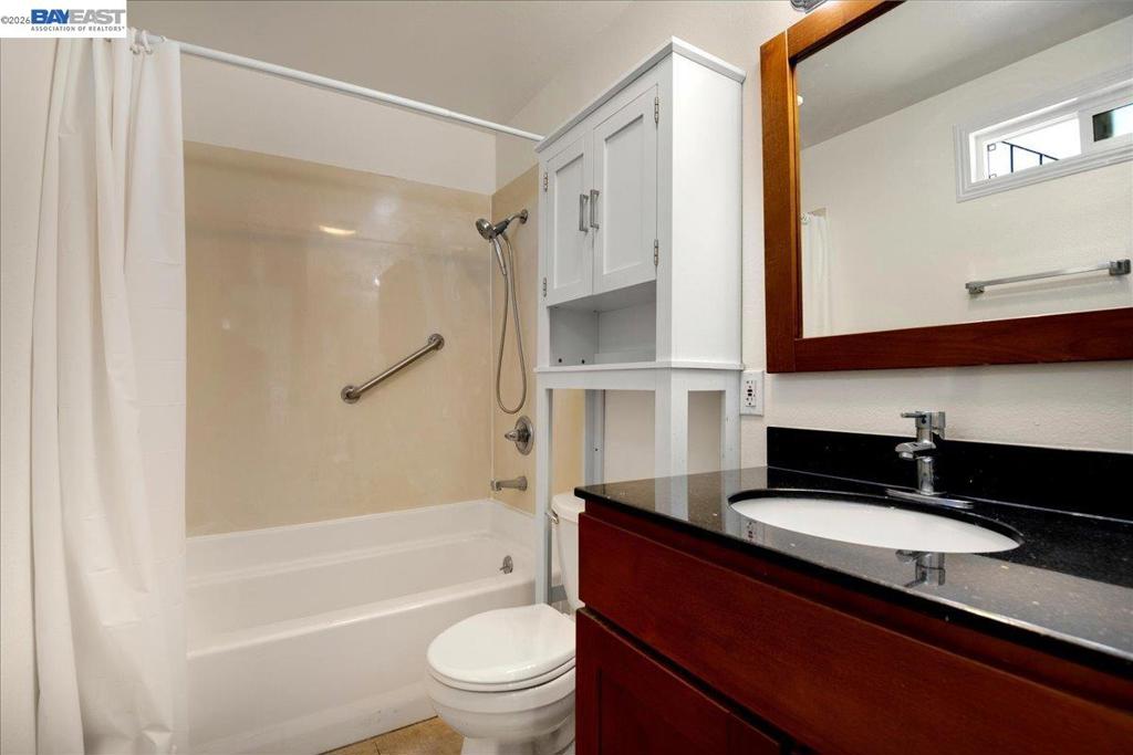 21585 Montgomery St Property Photo 18