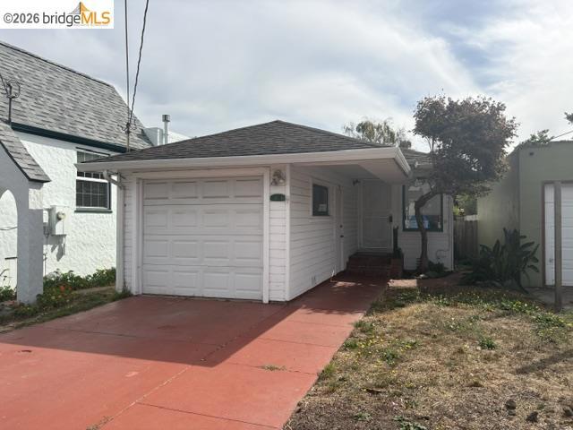 3212 Esmond Ave Property Photo 1