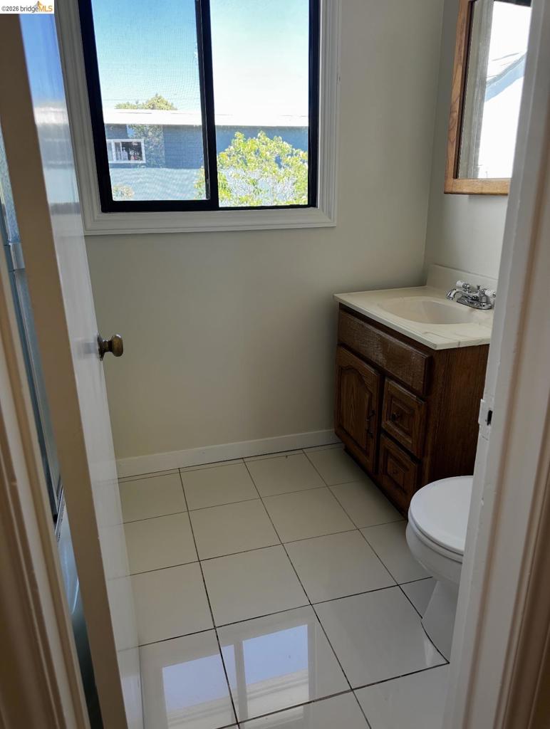 3212 Esmond Ave Property Photo 14