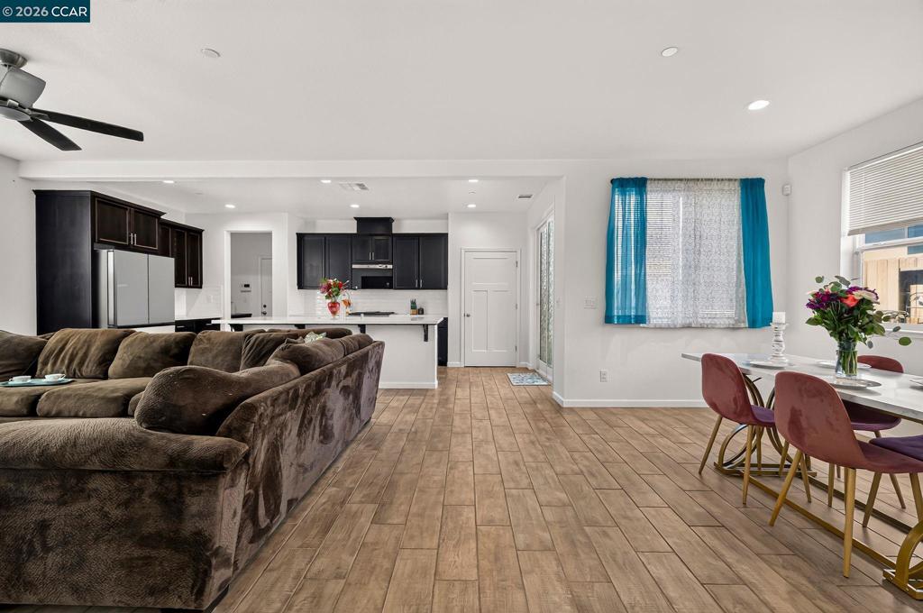 1119 Hiramatsu Ln Property Photo 15