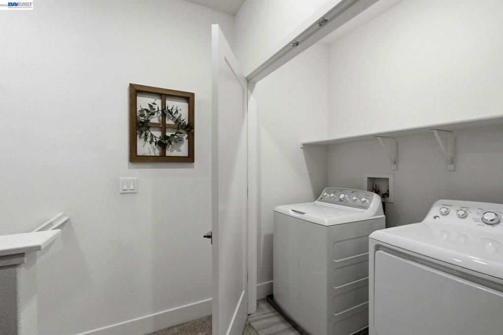 8544 Leeward Way Property Photo 37