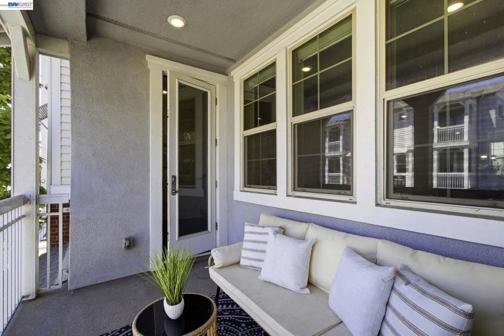 8544 Leeward Way Property Photo 40
