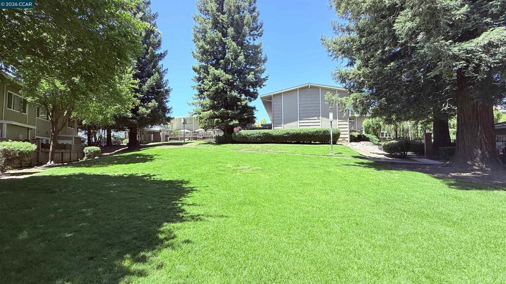 394 Ilo Ln Property Photo 26