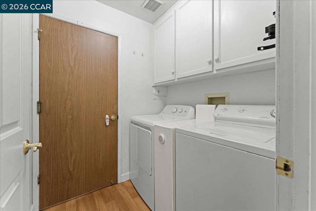 472 Cordoba Ln Property Photo 18