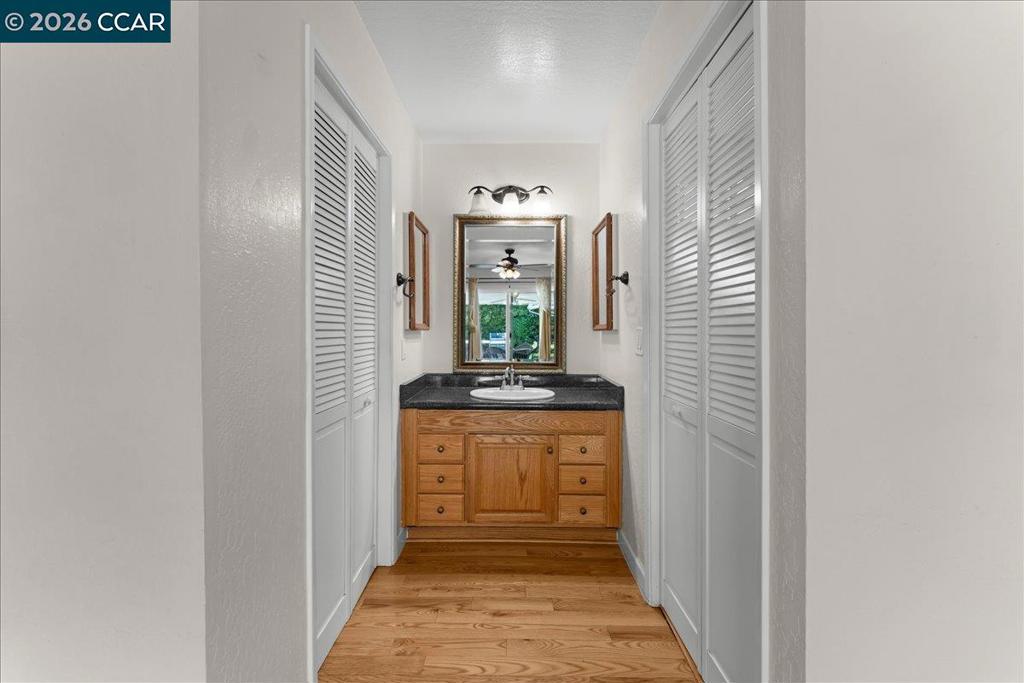 472 Cordoba Ln Property Photo 25