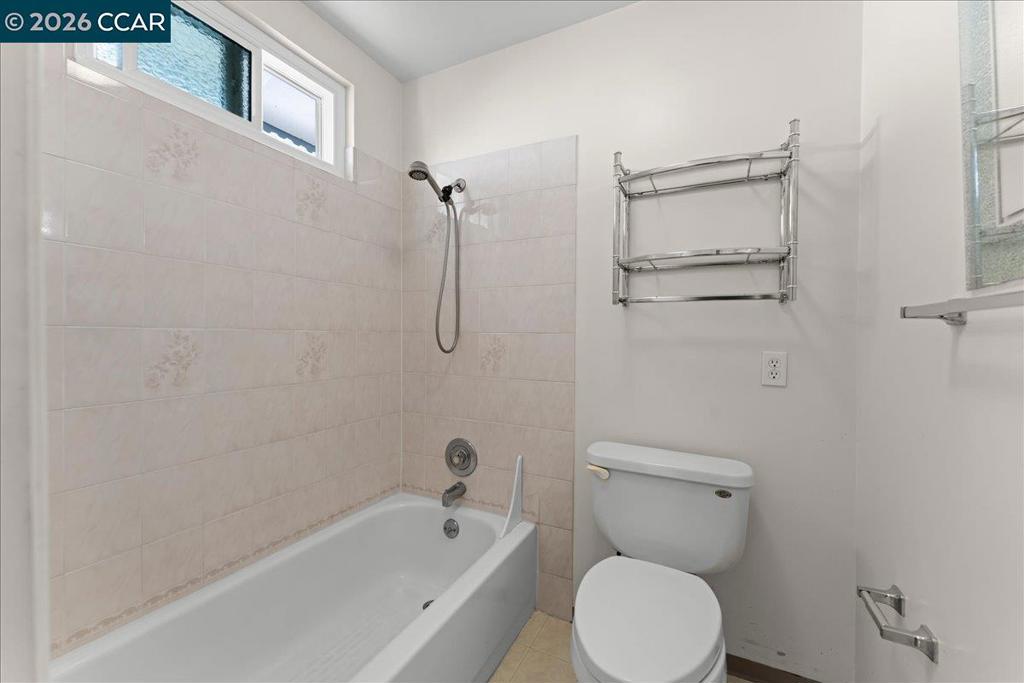 472 Cordoba Ln Property Photo 26