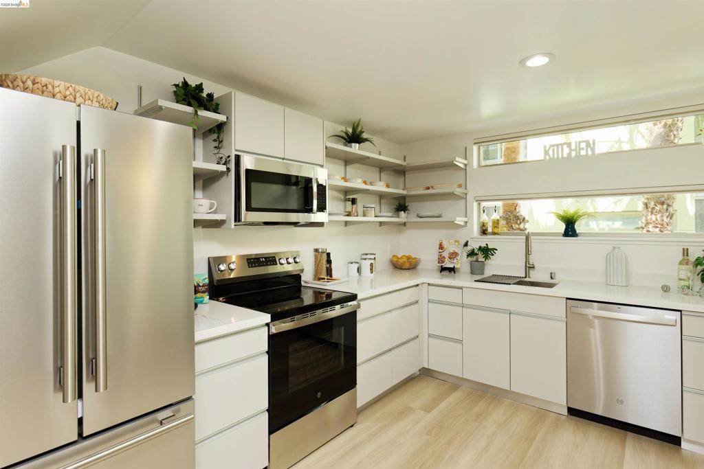 1201 Pine St 315 Property Photo 1