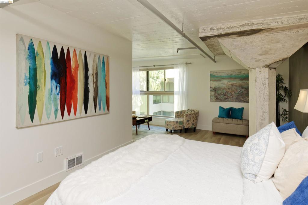1201 Pine St 315 Property Photo 25