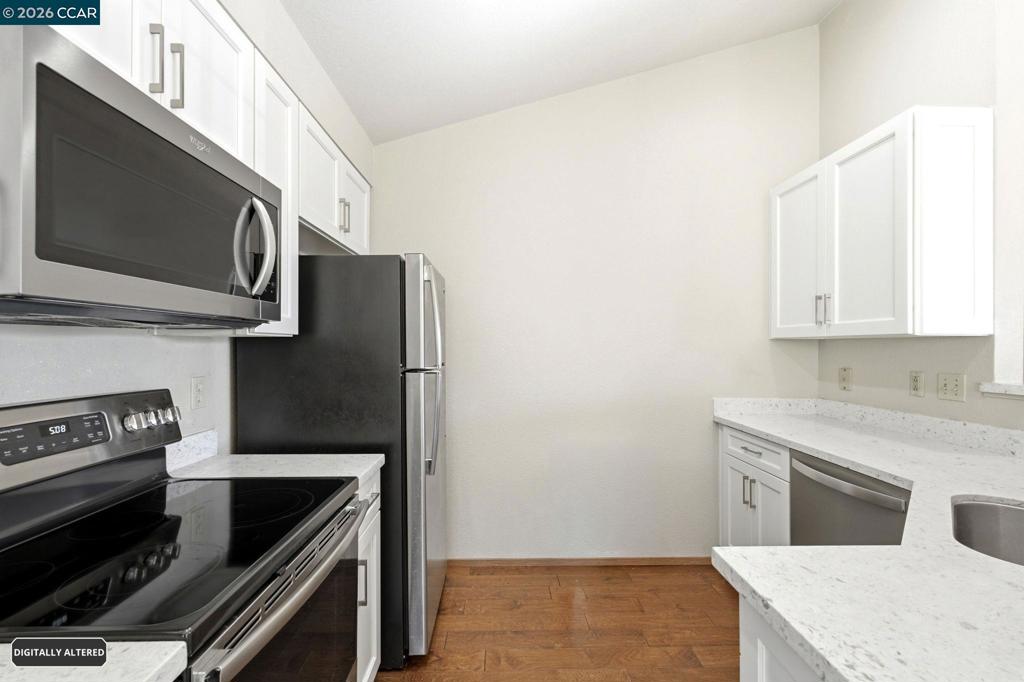 1111 Devonwood Property Photo 12