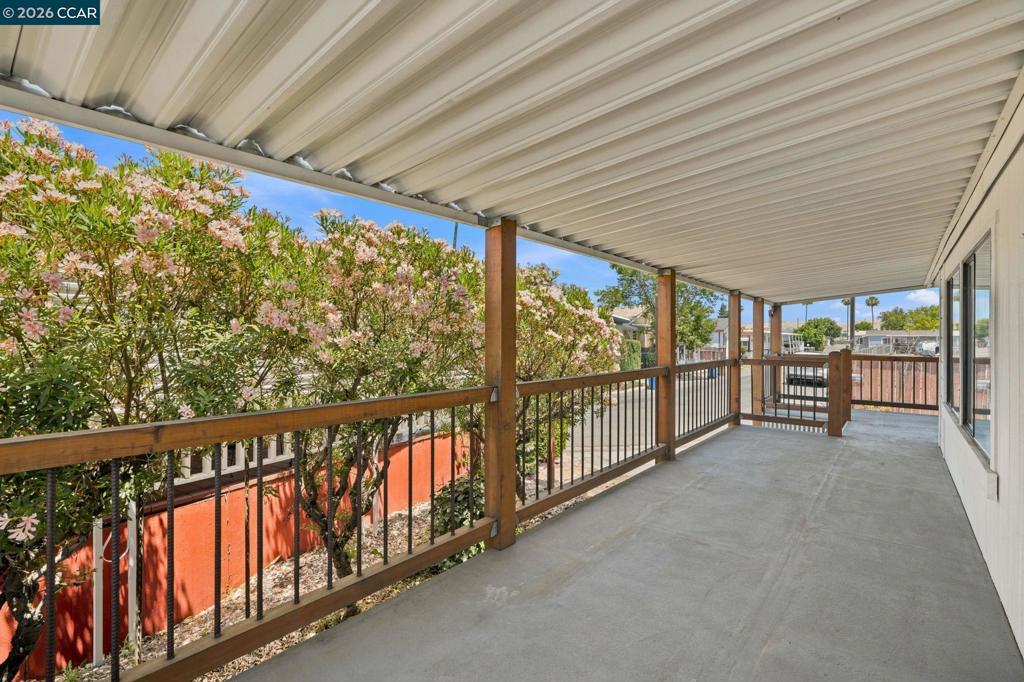 190 Medina Dr Property Photo 44