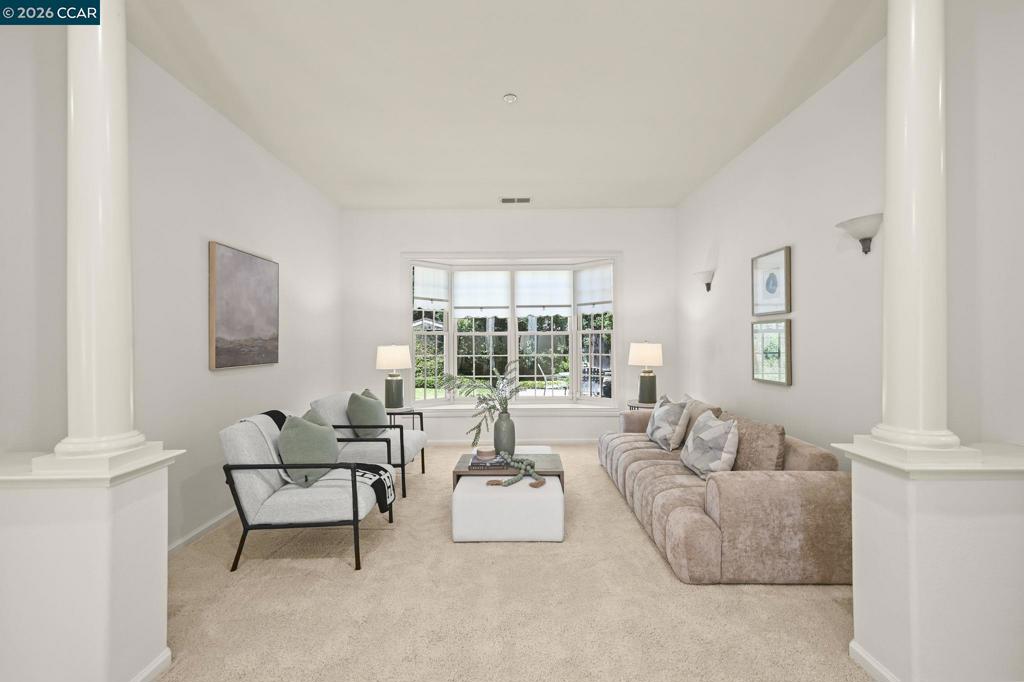 1895 Renee Way Property Photo 7
