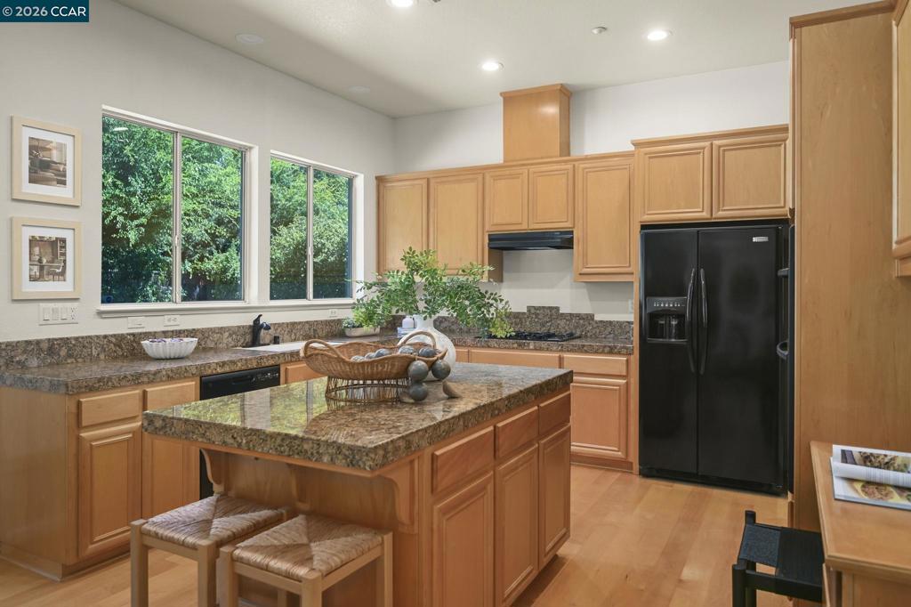 1895 Renee Way Property Photo 13