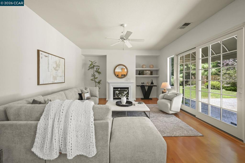 1895 Renee Way Property Photo 20