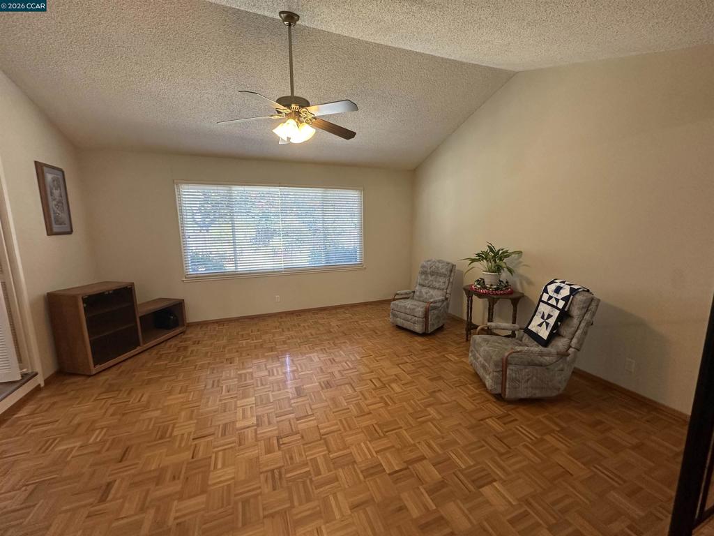 1707 Bishop Dr Property Photo 11