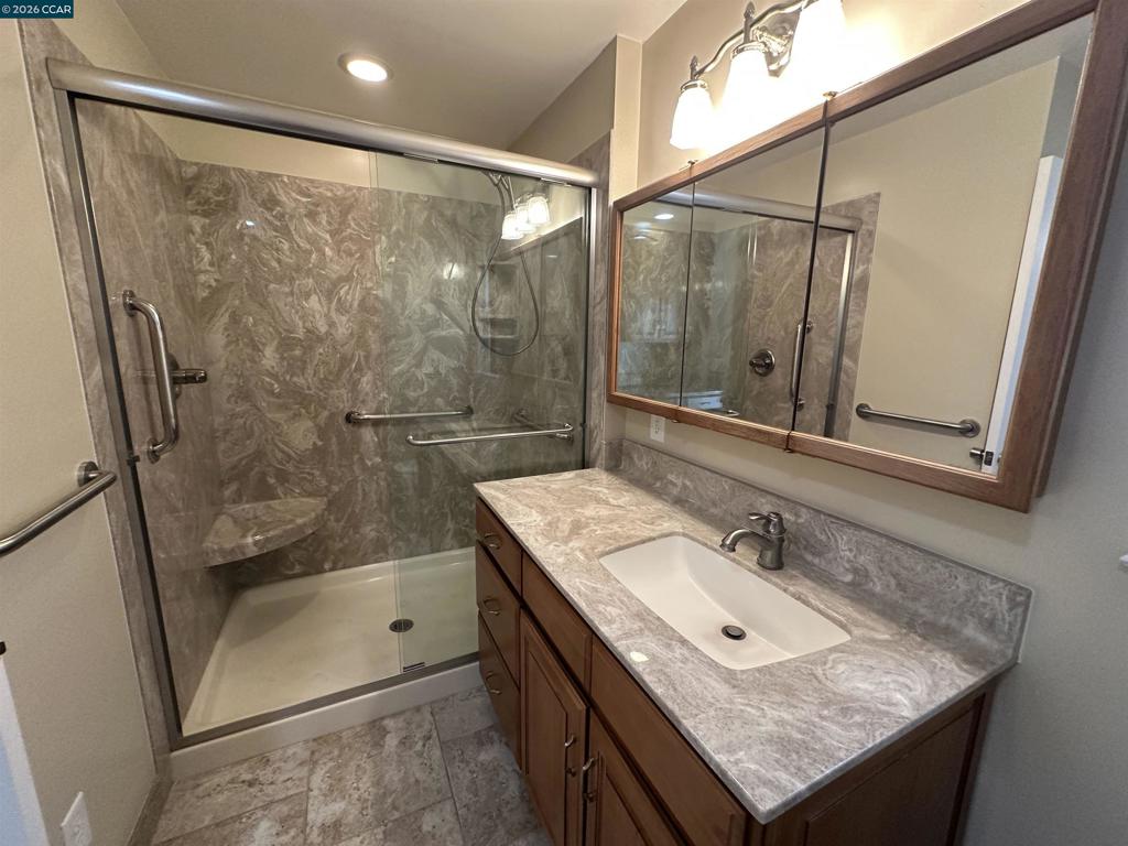 1707 Bishop Dr Property Photo 21