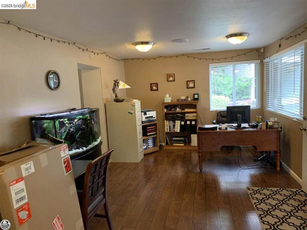 13676 Tuolumne Rd Property Photo 3