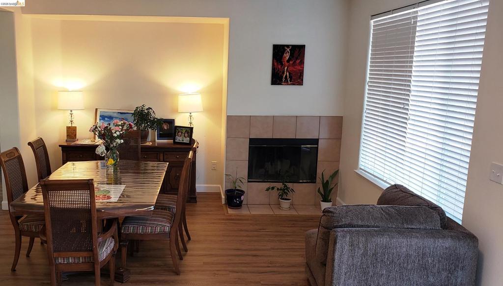 147 Trent Pl Property Photo 6