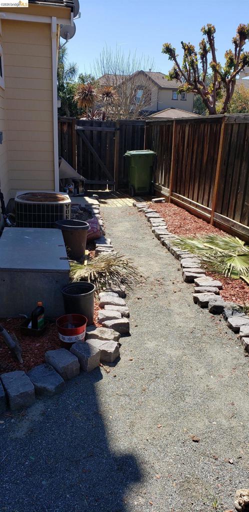 147 Trent Pl Property Photo 22