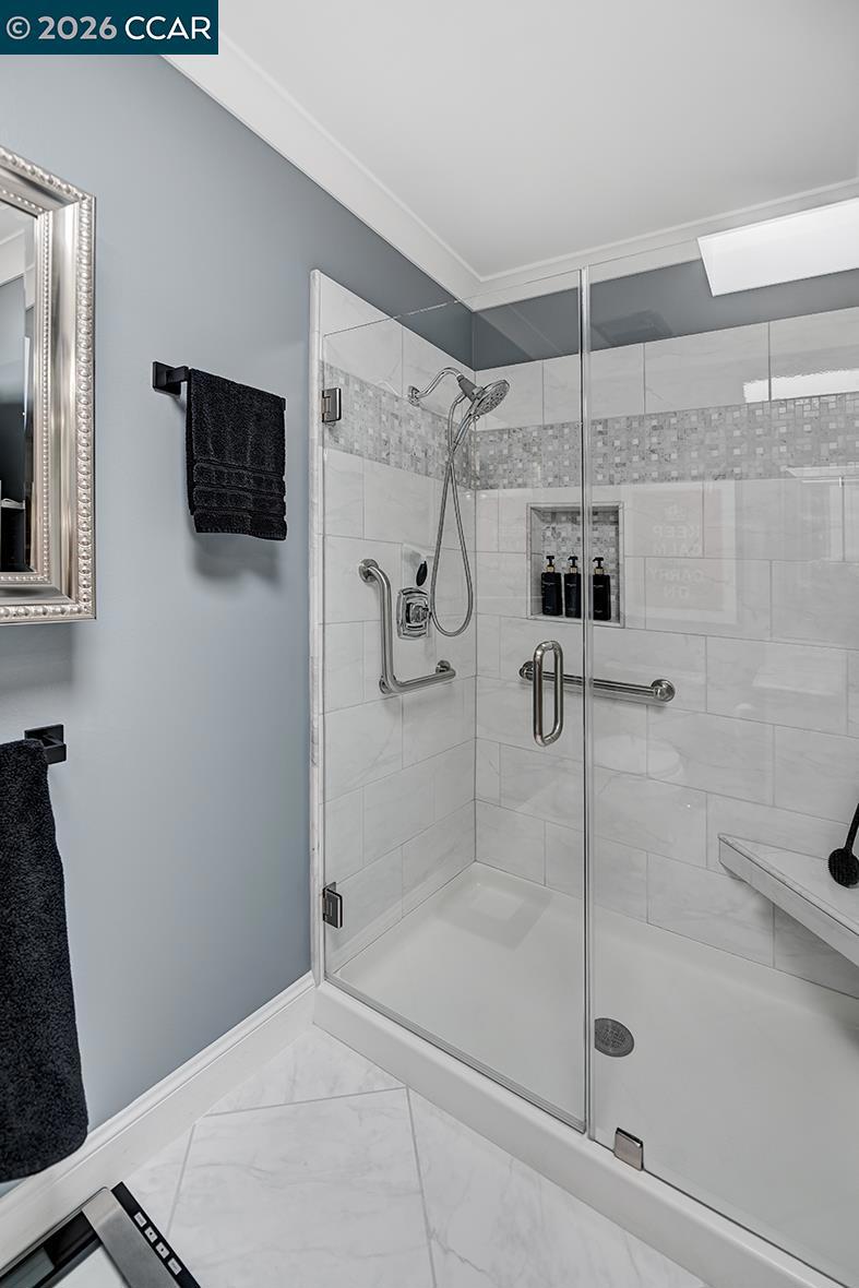 1124 Oakmont Dr 2 Property Photo 18