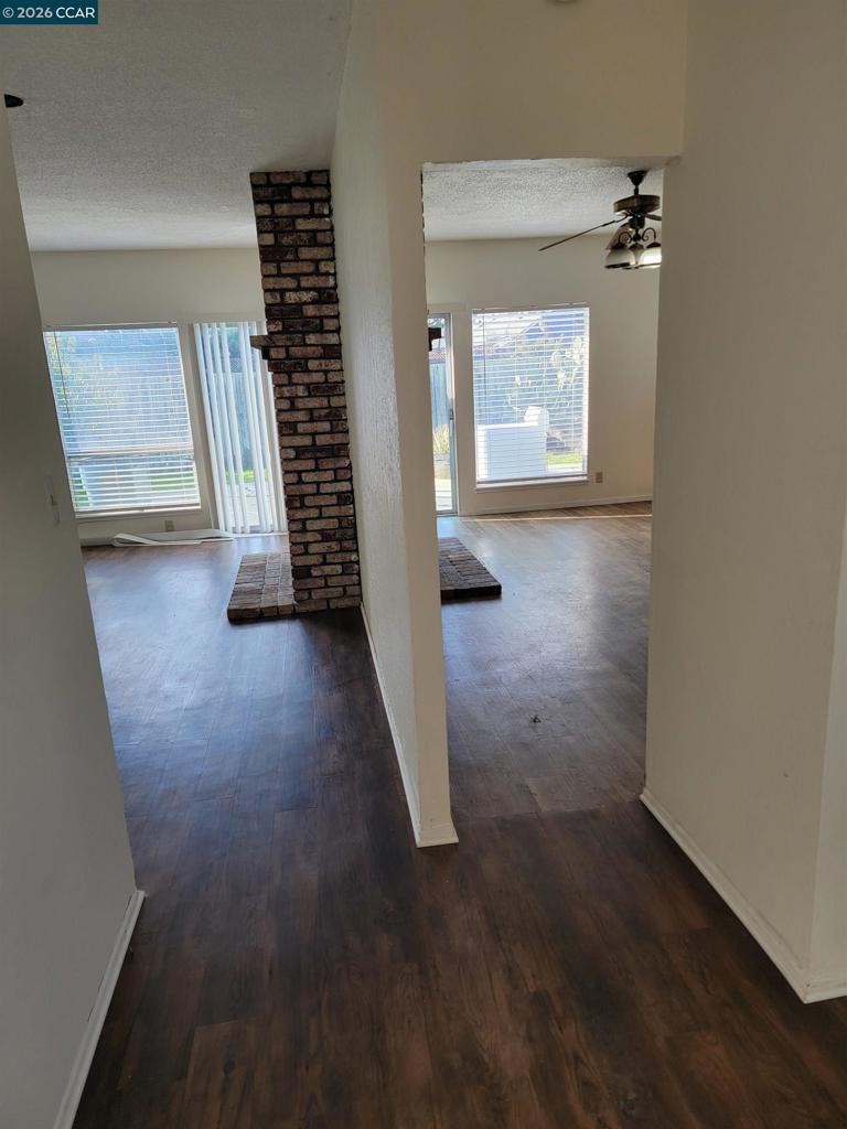 36305 Colbert Pl Property Photo 9