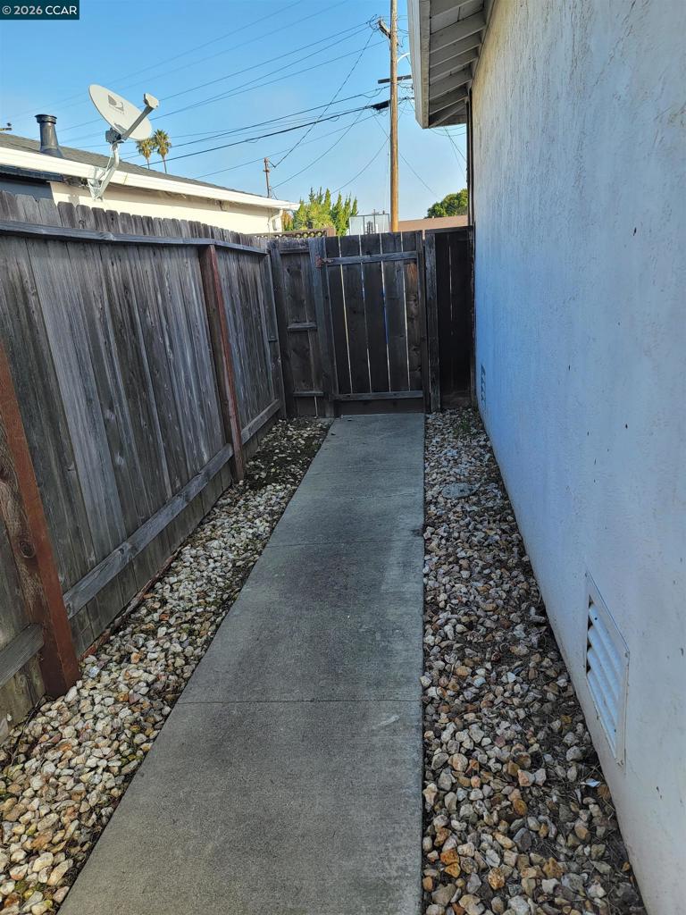 36305 Colbert Pl Property Photo 30