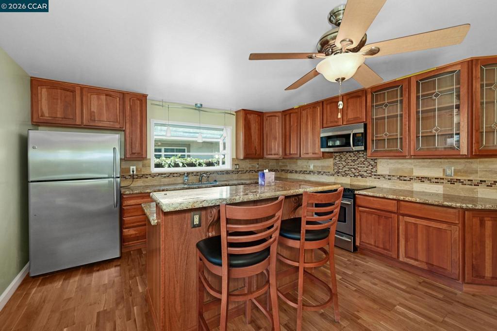 2412 Desrys Blvd. Property Photo 9