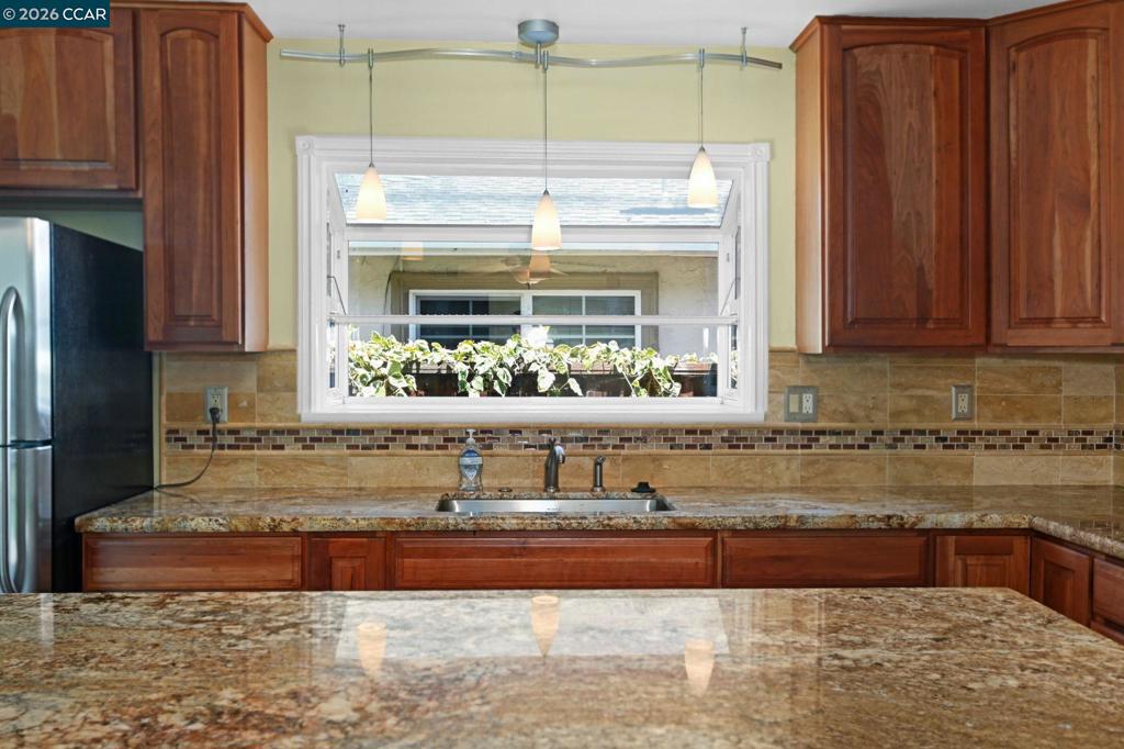 2412 Desrys Blvd. Property Photo 10