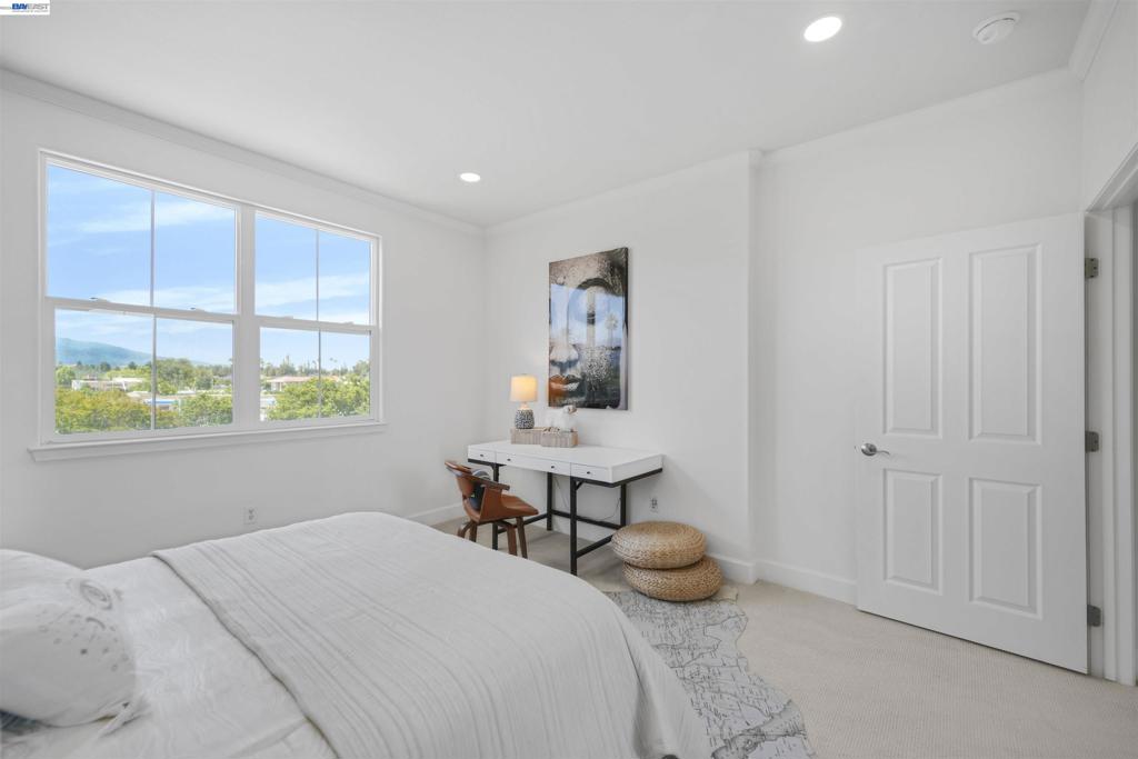 20488 Stevens Creek Blvd 2302 Property Photo 43