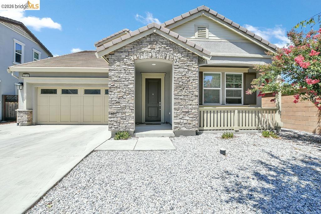 2710 Claudia Ln Property Photo 1