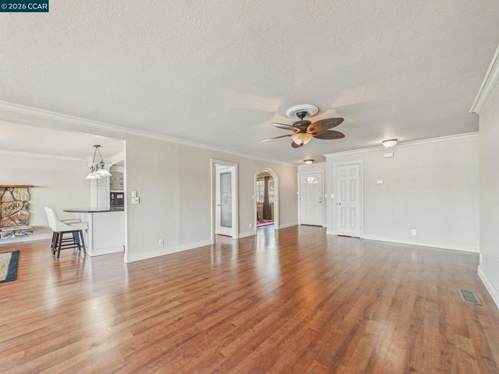 4910 Cabrillo Pt Property Photo 26