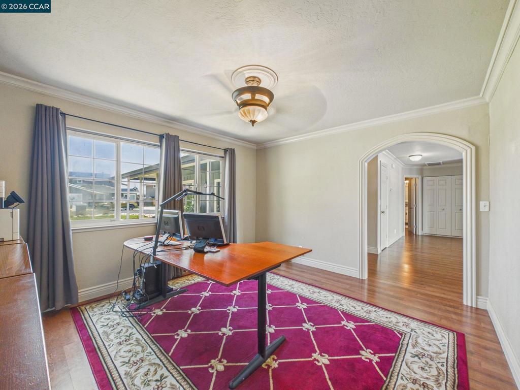 4910 Cabrillo Pt Property Photo 56