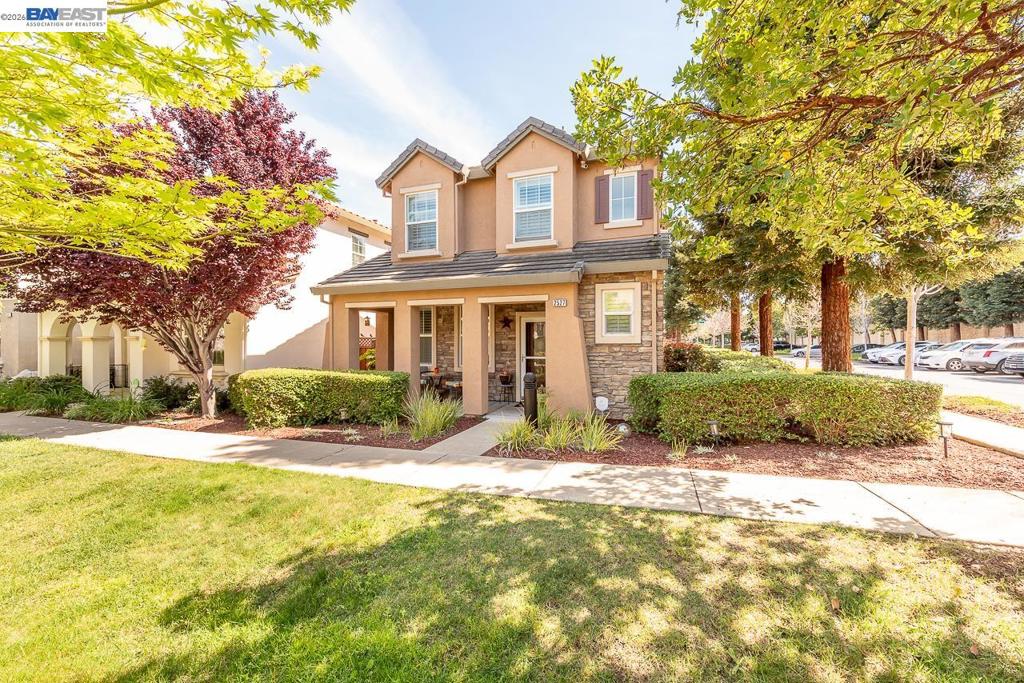 2527 Coldstream Way Property Photo 2