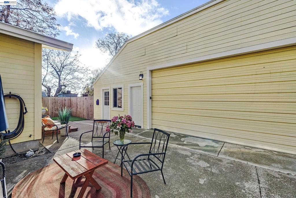 337 I St Property Photo 31