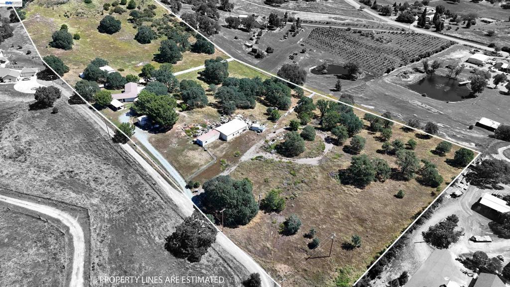 8037 Savage Way Property Photo 5