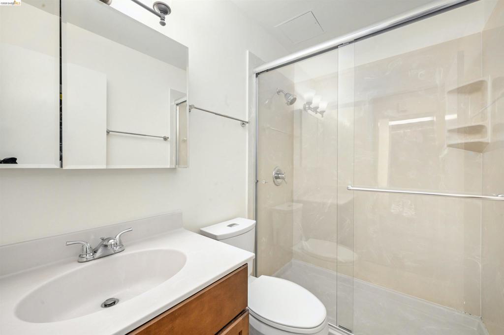 2 Commodore Drive D273 Property Photo 9