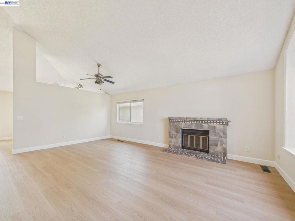 1546 Ohara Ct Property Photo 6