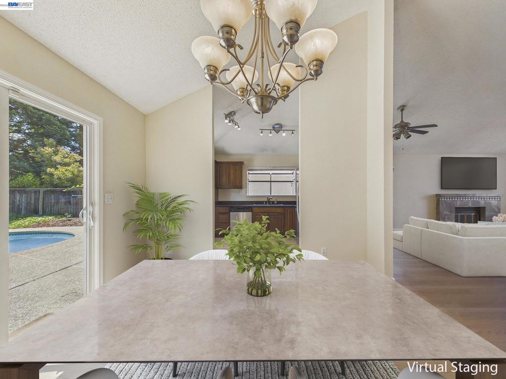 1546 Ohara Ct Property Photo 20