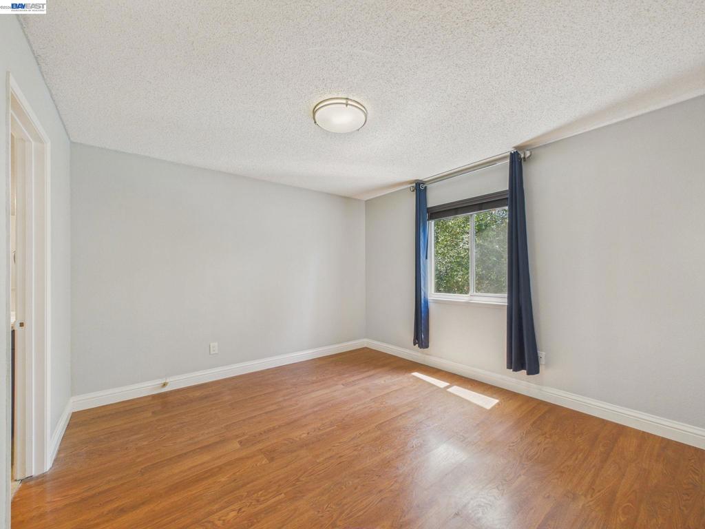 1546 Ohara Ct Property Photo 29