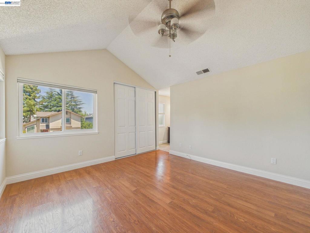 1546 Ohara Ct Property Photo 35