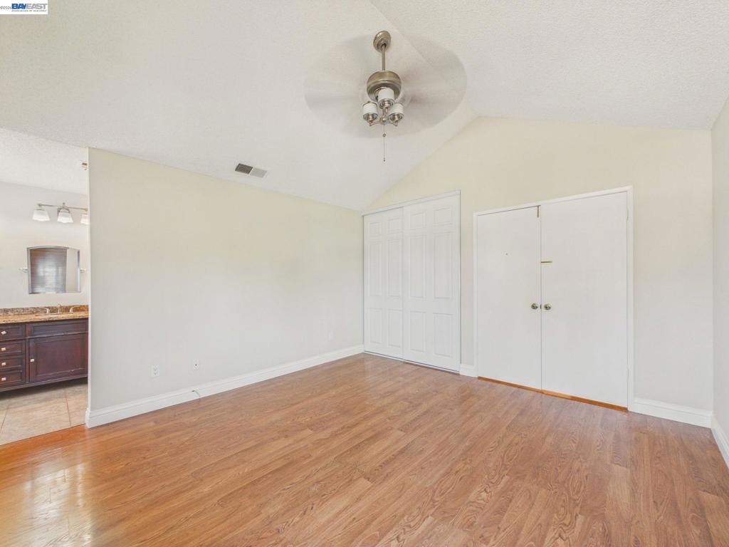 1546 Ohara Ct Property Photo 37