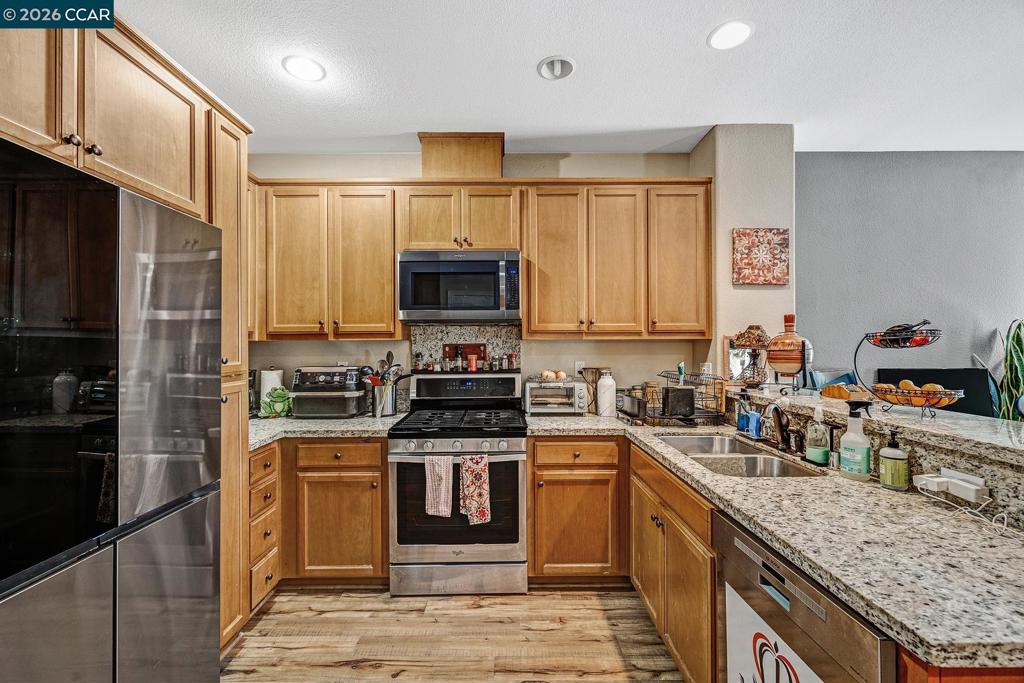 108 Arcangel Way Property Photo 10